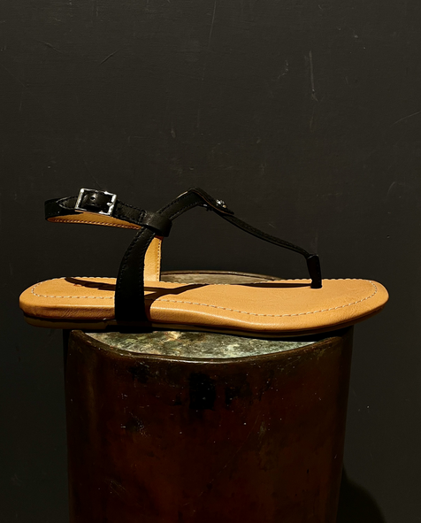 UGG Ciabatte Madeena (Nero)